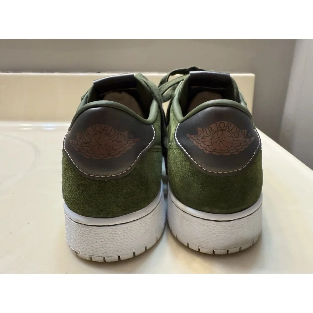 Air Jordan 1 Retro Low NS HC Style# 919705-330 Sz 7.5 Youth Green Suede Sneakers